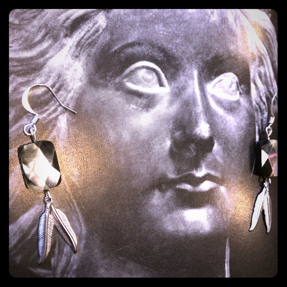 Feathered Black Mother of pearl earrings